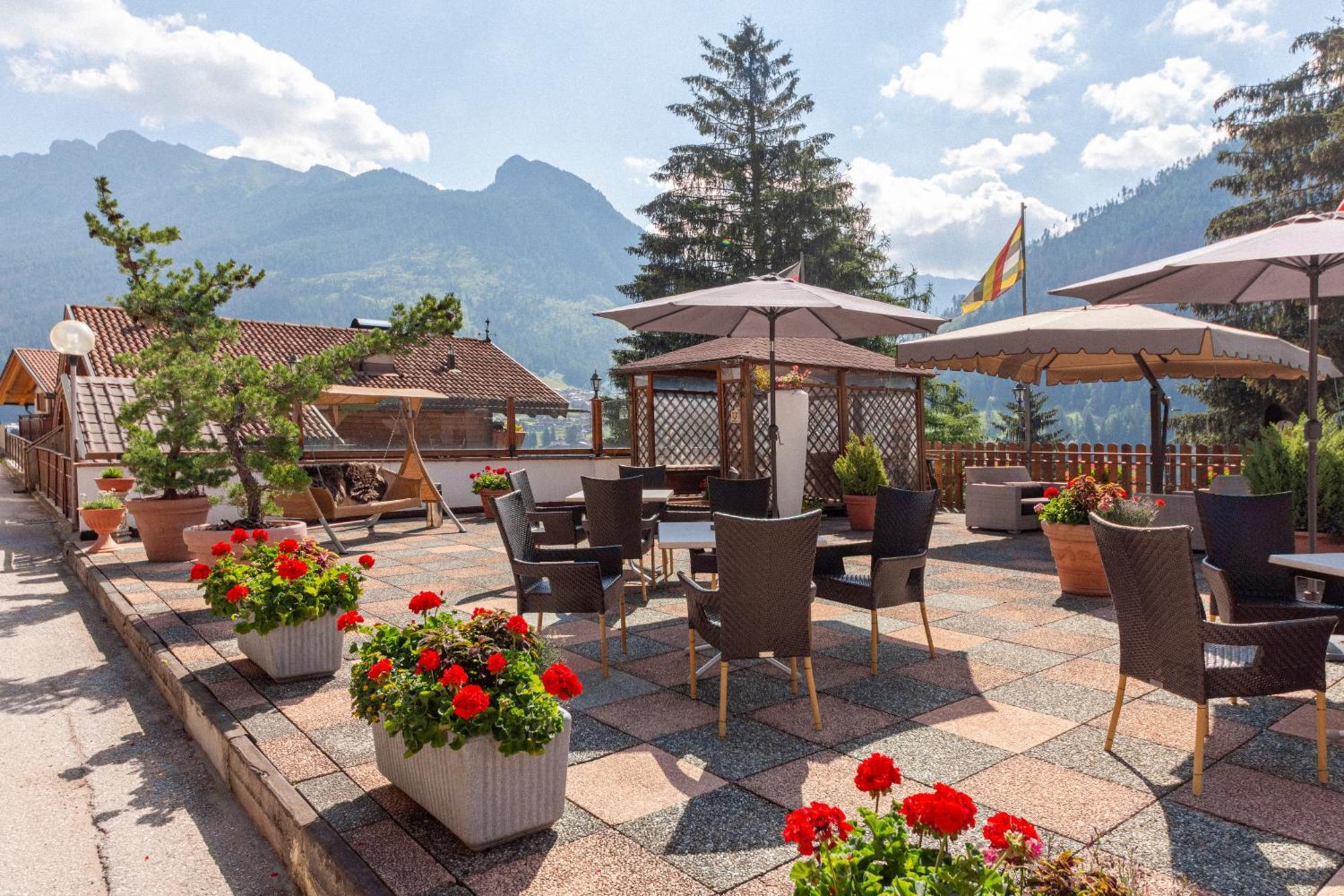 Monza Dolomites Hotel Moena Exteriér fotografie